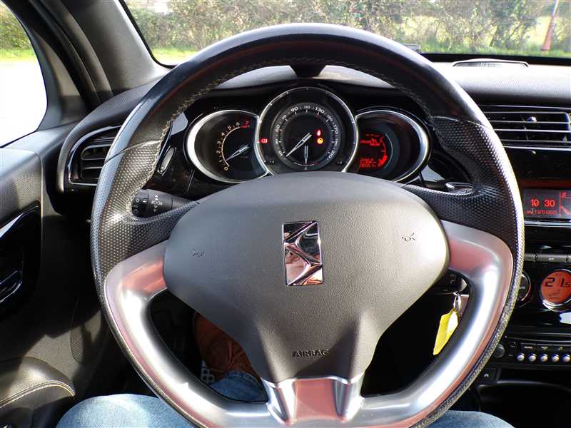 Citroën DS3 Phase 1 6 THP 155 SPORT CHIC