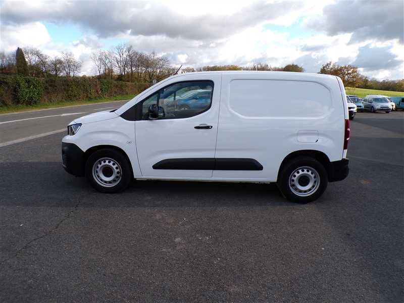 Peugeot Partner III 1.5 BlueHDi 130 PREMIUM