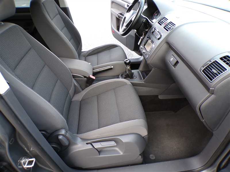 Volkswagen Touran II 1.6 Tdi 105 FAP DESIGN EDITION