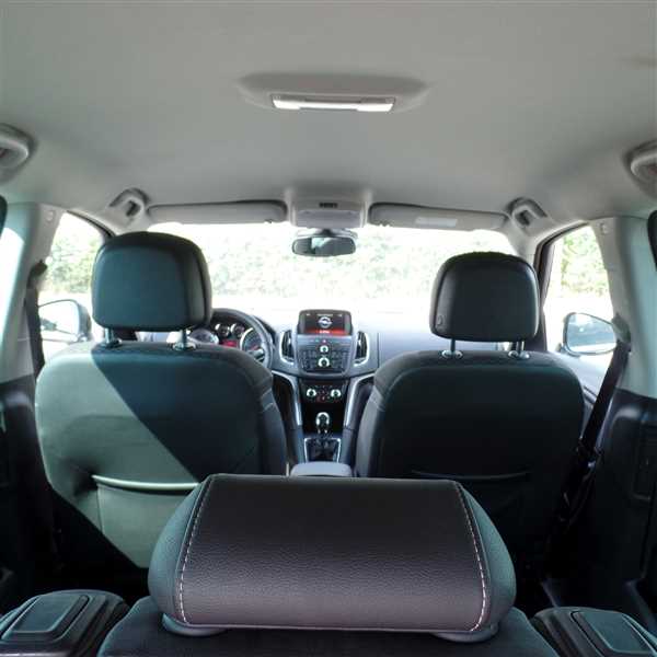 Opel Zafira Tourer C 1.6 CDTI 136 ECOFLEX COSMO