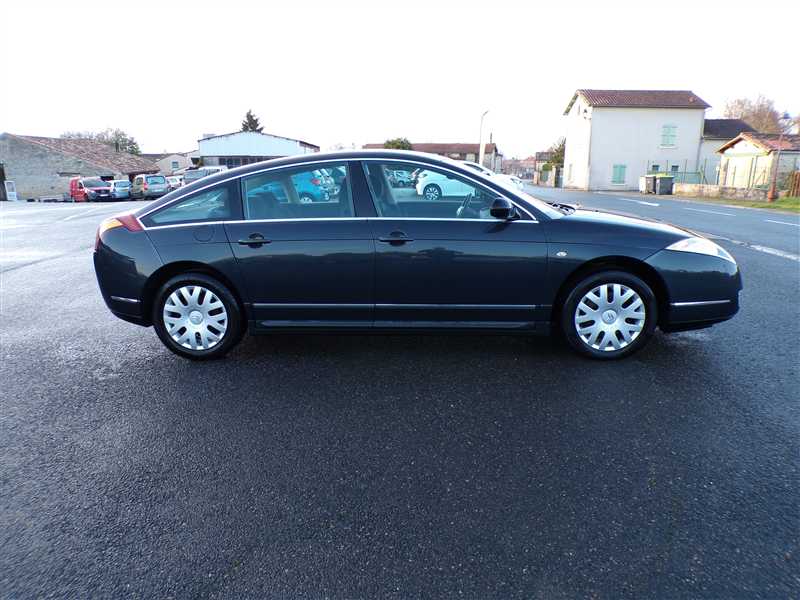 Citro&euml;n C6