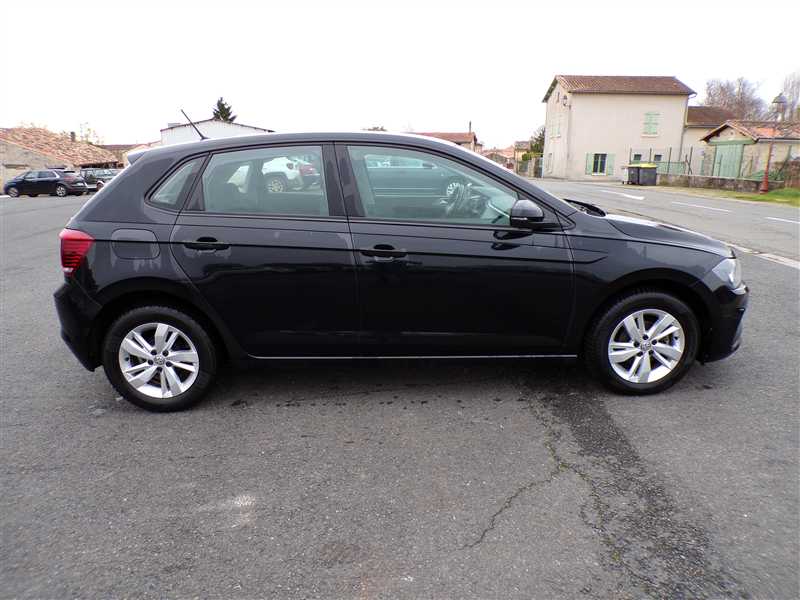 Volkswagen Polo VI 1.0 MPI 80 LOUNGE