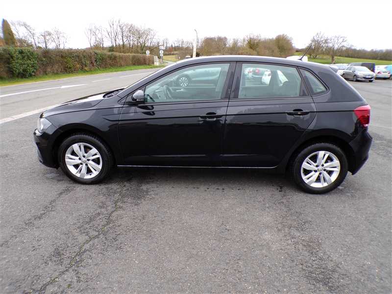 Volkswagen Polo VI 1.0 MPI 80 LOUNGE