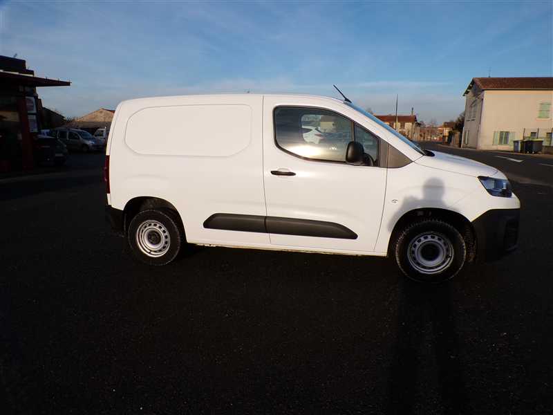 Citro&euml;n Berlingo III 1.5 BlueHDi 100 S&S CNTROL M650