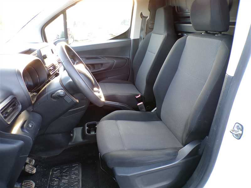 Citro&euml;n Berlingo III 1.5 BlueHDi 100 S&S CNTROL M650