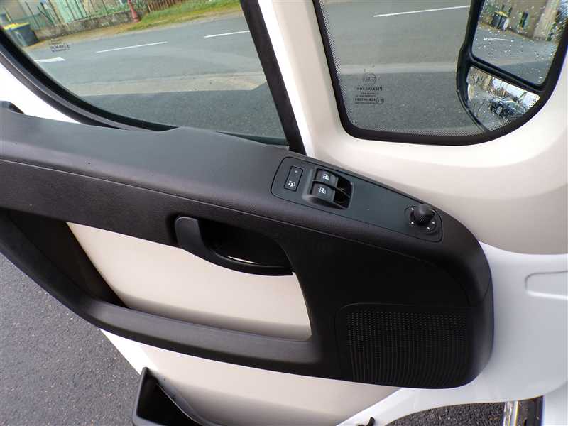 Peugeot Boxer ph3 L2H2 2.2Hdi 130 PACK CLIM