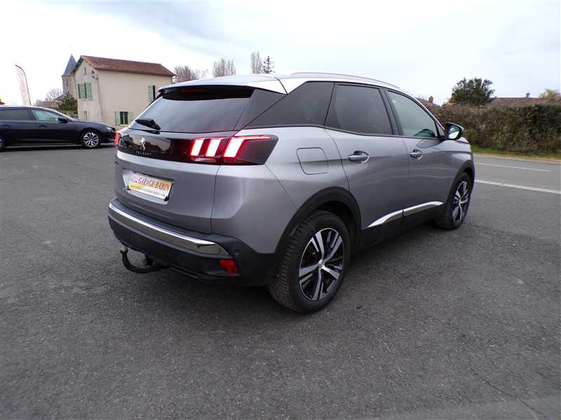 Peugeot 3008 II 1.5 BlueHDi 130 S&S ALLURE