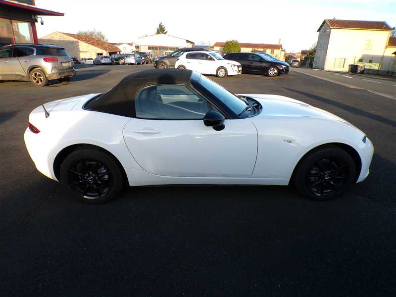 Mazda MX-5 MX5 IV 1.5i Skyactiv-G 132 PRIME LINE