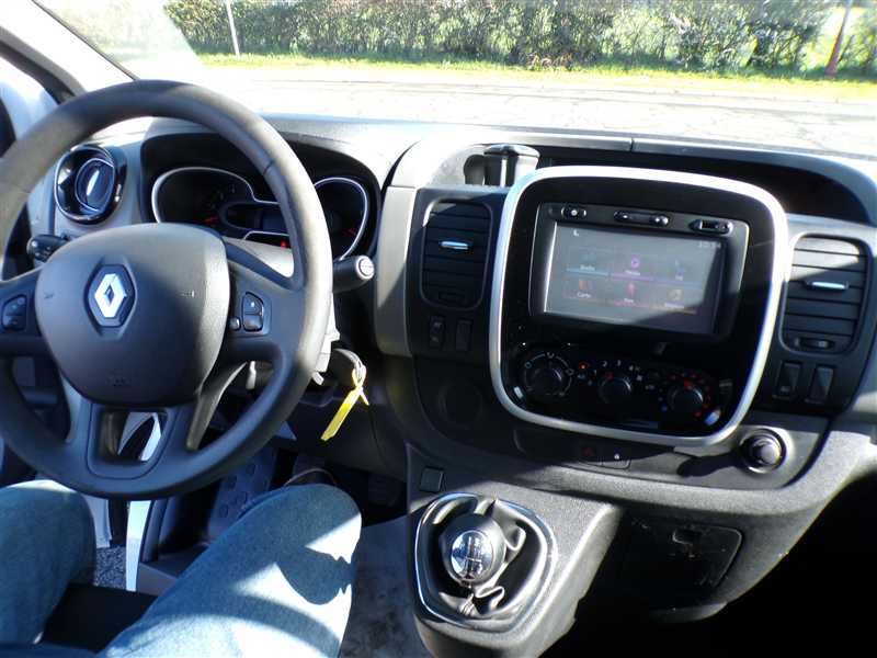 Renault Trafic III L1 H1 1.6 DCI 120 GRAND CONFORT