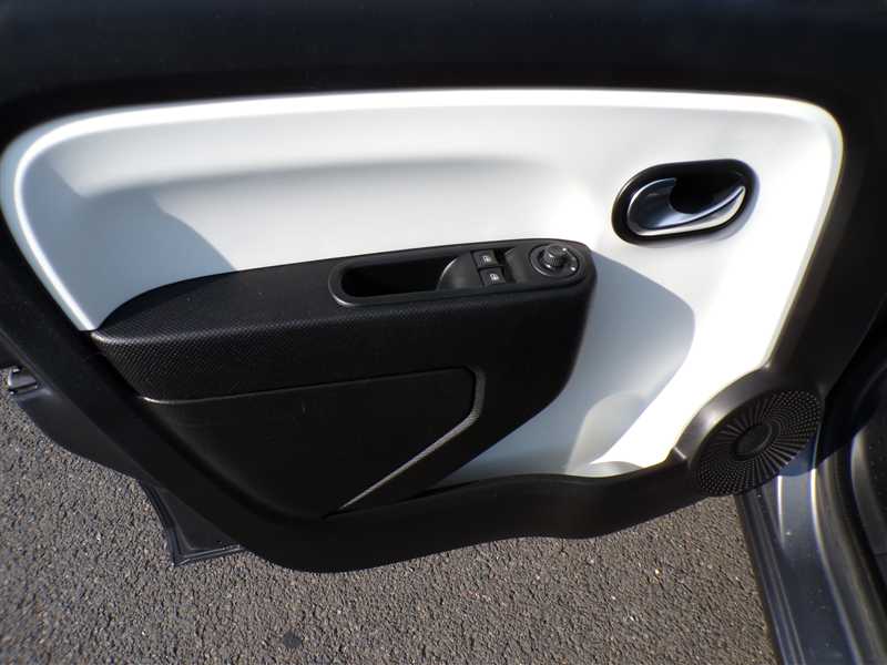 Renault Twingo III 0.9i TCe 90 ENERGY INTENS