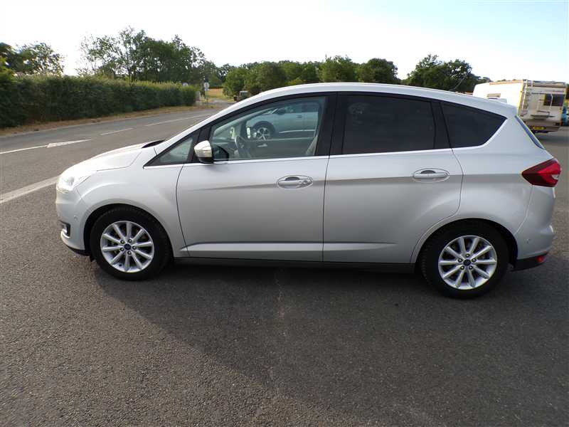 Ford C-Max 1.5 TDCI 120 S&S TITANIUM