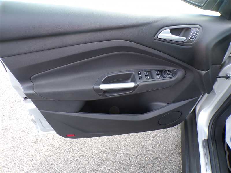 Ford C-Max 1.5 TDCI 120 S&S TITANIUM