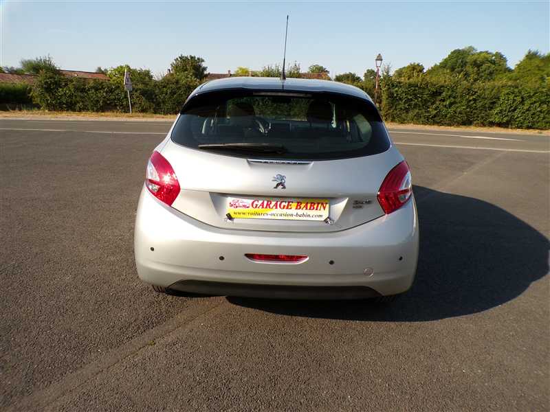 Peugeot 208 1.2E VTI 82 CH ETG5 ACTIVE