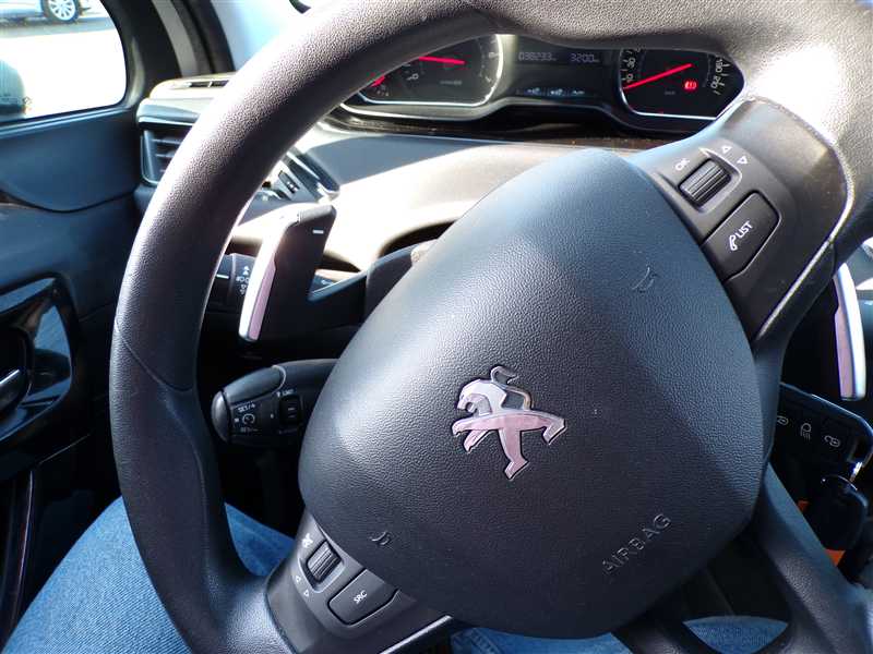 Peugeot 208 1.2E VTI 82 CH ETG5 ACTIVE