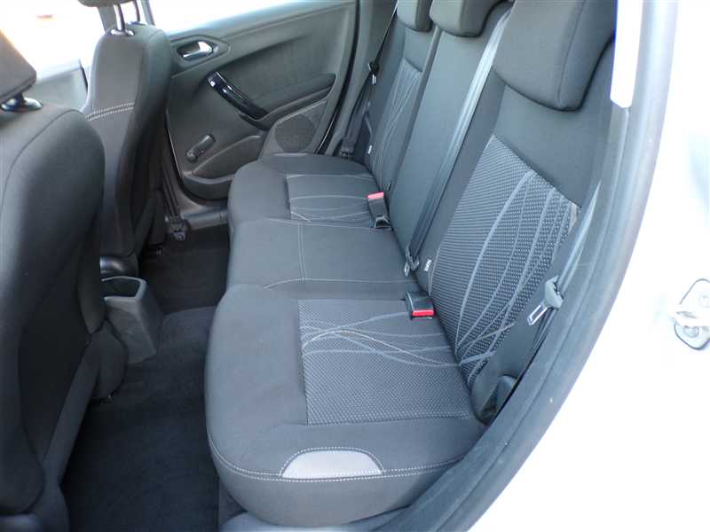 Peugeot 208 1.2E VTI 82 CH ETG5 ACTIVE