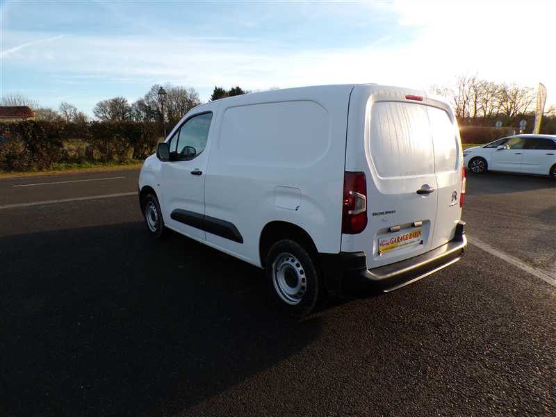 Citro&euml;n Berlingo III 1.5 BLUEHDI 100 S&S CNTROL M650