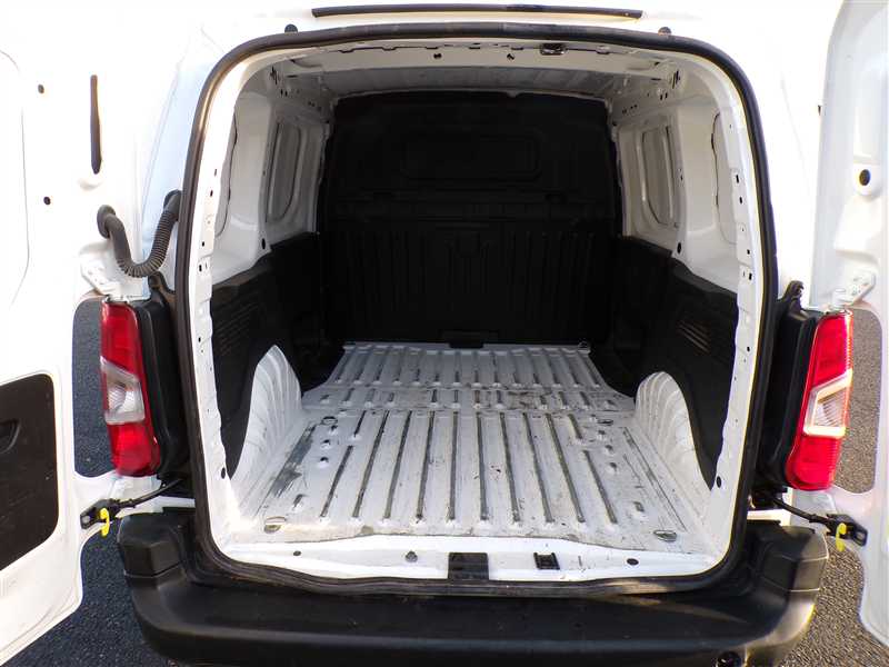 Citro&euml;n Berlingo III 1.5 BLUEHDI 100 S&S CNTROL M650
