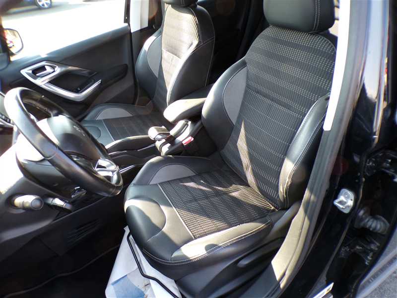 Peugeot 2008 1.5 BLUEHDI 100 S&S ALLURE