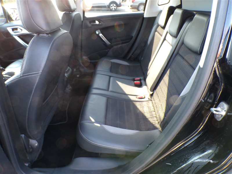 Peugeot 2008 1.5 BLUEHDI 100 S&S ALLURE